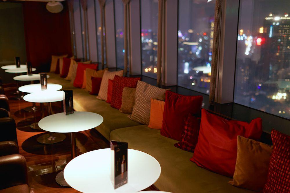 The Landis Taichung Hotel Exterior photo The bar at the 39th floor