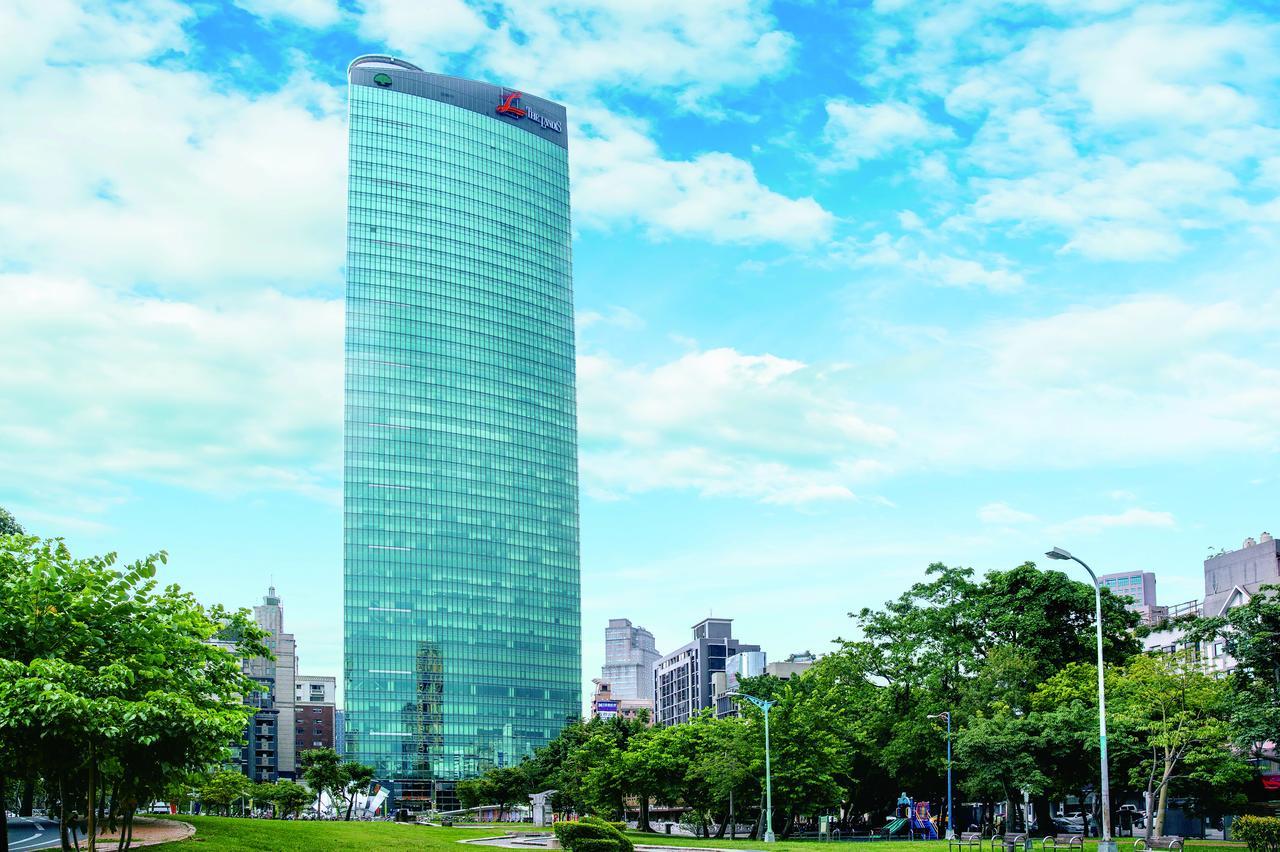 The Landis Taichung Hotel Exterior photo Headquarters of KDDI in Shinjuku, Tokyo