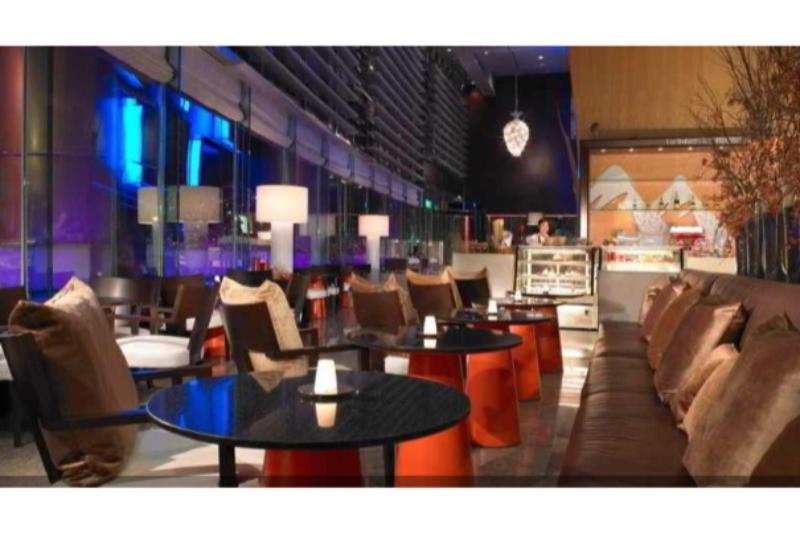 The Landis Taichung Hotel Exterior photo The Lounge at the airport